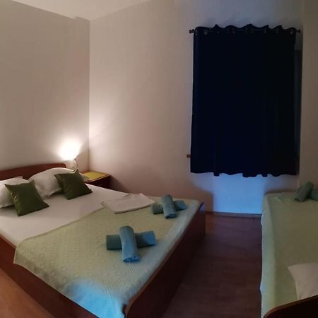 Apartments Sretna Gradac  Exterior foto